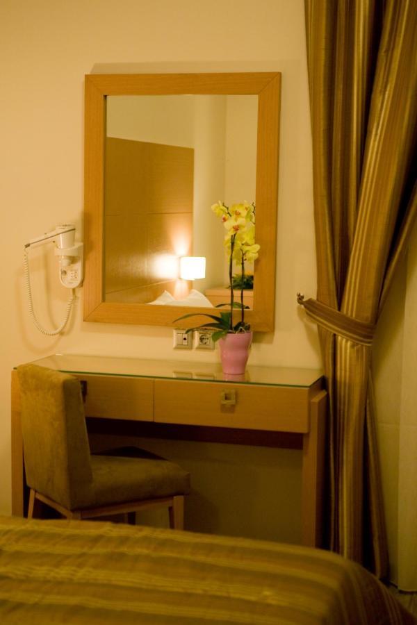 Hotel Onira Boutique Tolón Esterno foto