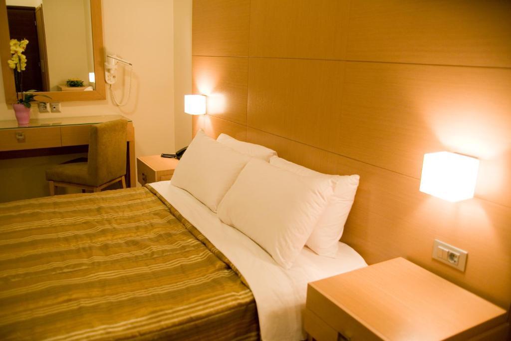 Hotel Onira Boutique Tolón Camera foto
