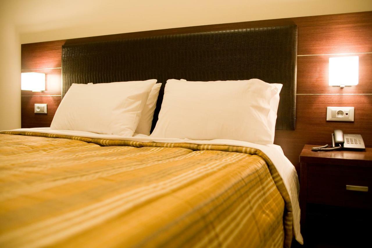 Hotel Onira Boutique Tolón Esterno foto